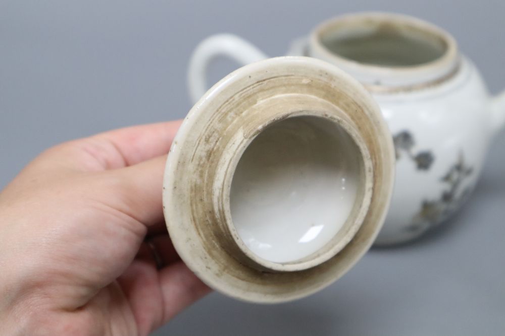 An 18th century Chinese export porcelain teapot, gilt and en grisaille painted with foliage, height 14cm (old repair to spout)